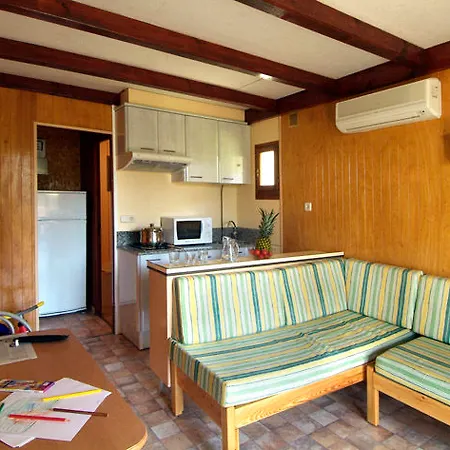 Campsite Vilanova Park 3*