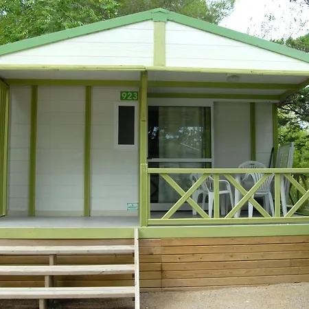 Campsite Vilanova Park 3*
