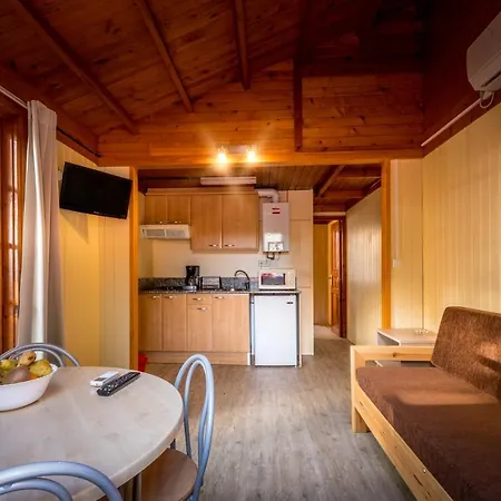 Campsite Vilanova Park 3*