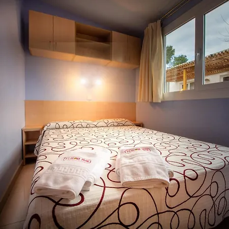 Campsite Vilanova Park 3*