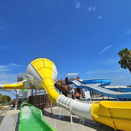 Vilanova Park キャンプ場 ヴィラノヴァ・イ・ラ・ジェルトル