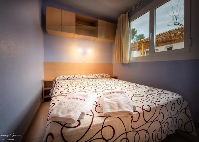 Κάμπινγκ Vilanova Park 3*