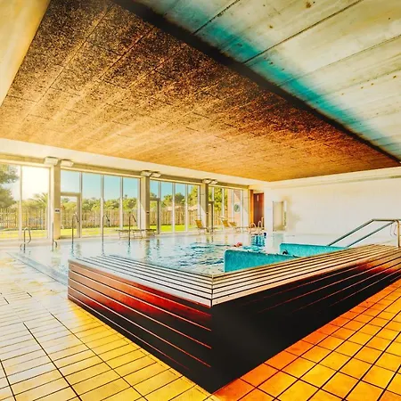 Vilanova Park 3*